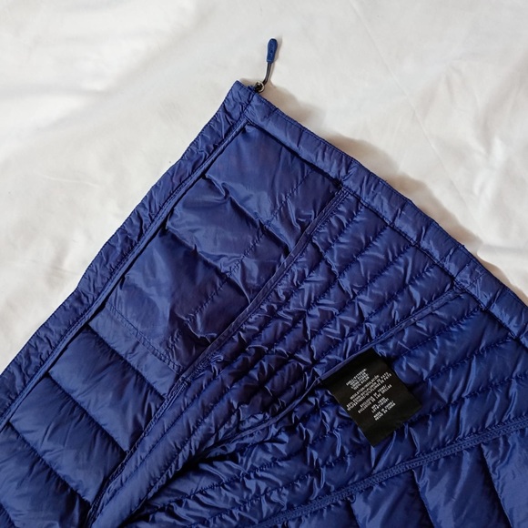 Heatpeek lightweight nylon collapsible Women's Blue Puffer Vest M - Picture 10 of 12